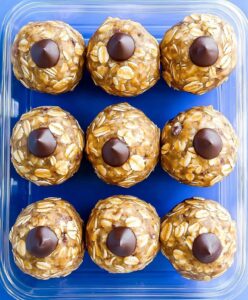 Healthy Oatmeal Energy Balls Recipe