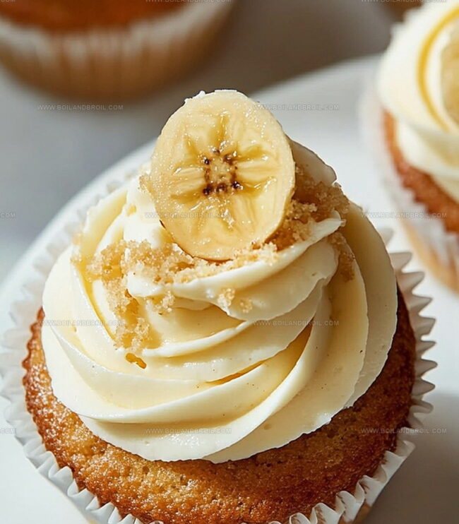 Store and Reheat Banana Cream Cheese Cupcakes