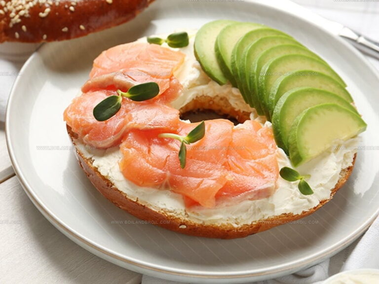 Lox or Smoked Salmon: Which Tastes Richer?