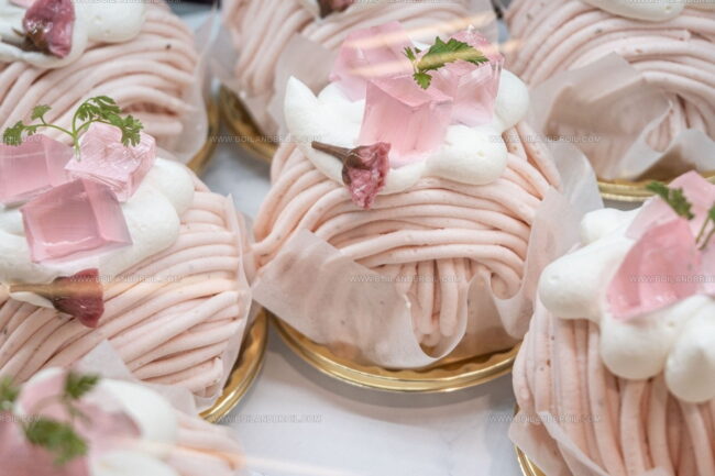 How Do Japanese Pastries Differ From Chinese and Korean Ones?