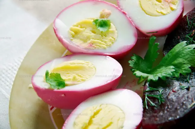 Beet Eggs